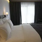 Hotel Yuksel Yenikapi 4*