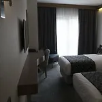Yuksel Yenikapi
