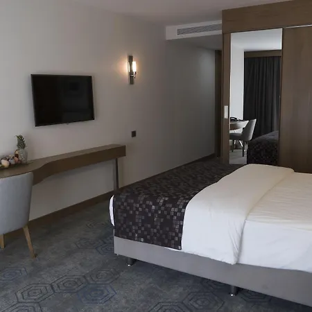 Yuksel Yenikapı Otel 4*