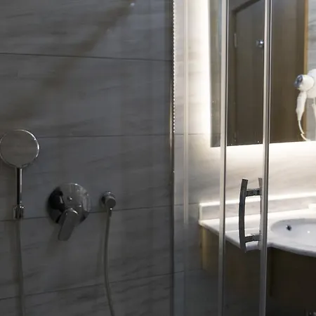 Hotell Yuksel Yenikapi 4*