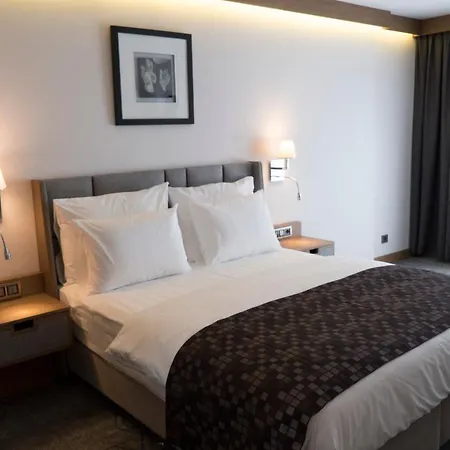 Yuksel Yenikapi Hotell 4*