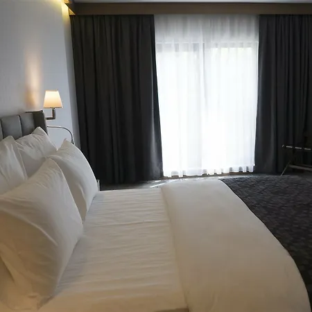 Otel Yuksel Yenikapı 4*