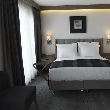 Yuksel Yenikapi Hotell 4*