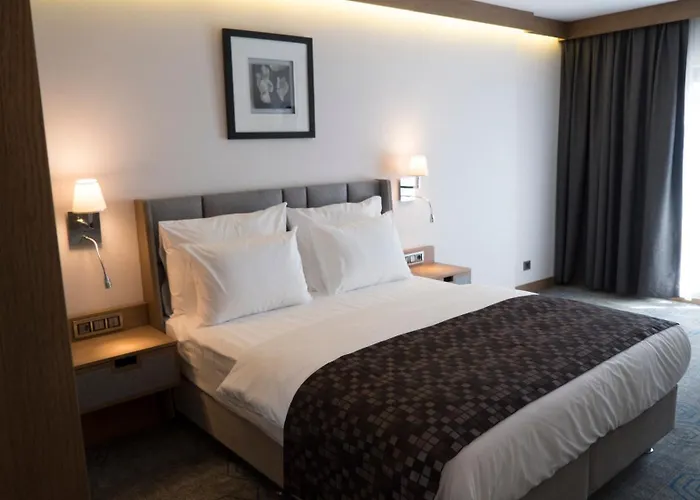 Yuksel Yenikapi Hotel 4*