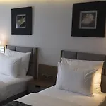 Yuksel Yenikapi 4*