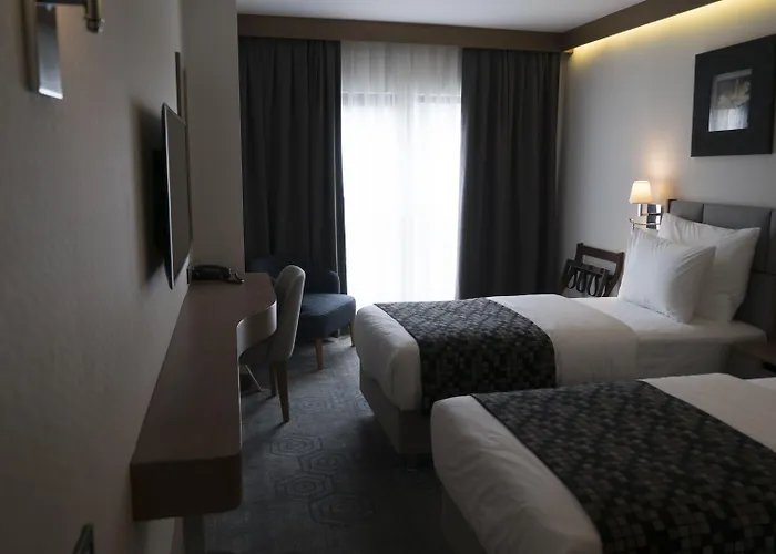 Yuksel Yenikapi Istambul