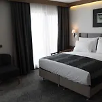 Yuksel Yenikapi 4*